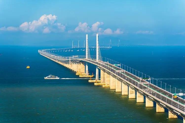       UHMWPE fiber, thinner than hair, lifted the Hong Kong Zhuhai Macao Bridge